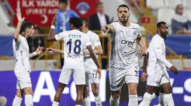 GOL | BATAGOV KENDİ KALESİNE!