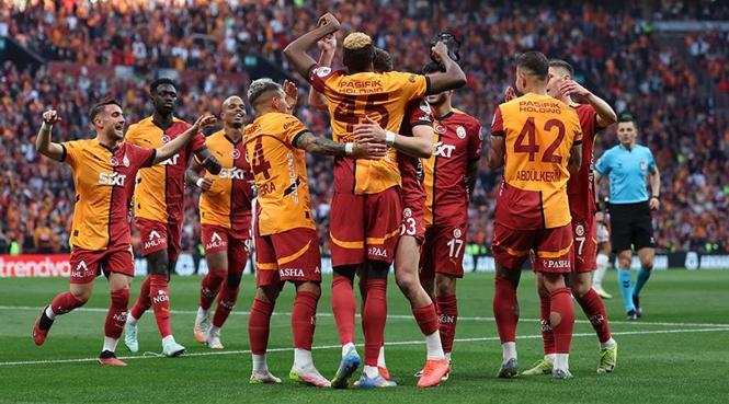 Son virajda vites yükseltti