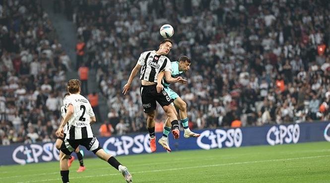 İlk yarı bitti