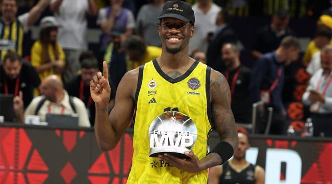 Final Four MVP'si Nigel Hayes-Davis