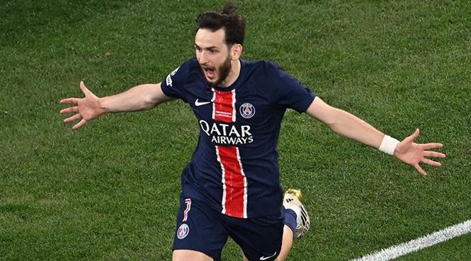 PSG FARKI 4'E ÇIKARDI
