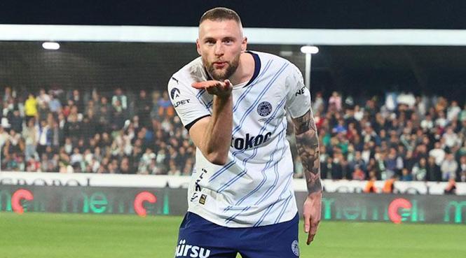 Fenerbahçe, Skriniar'dan vazgeçmiyor
