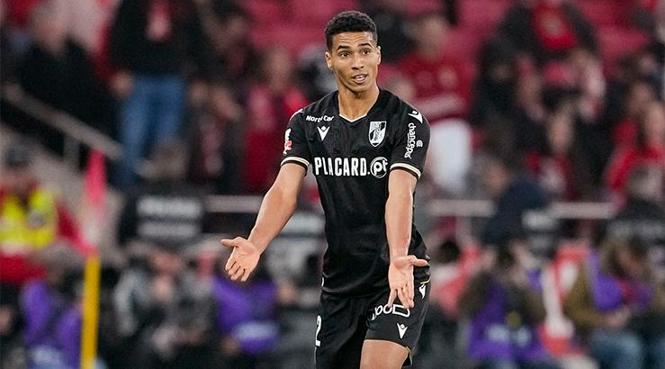 ASLAN'DA HEDEF ALBERTO COSTA