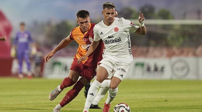 İLK YARI SONA ERDİ