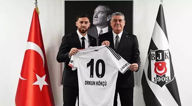 ORKUN KÖKÇÜ İÇİN İMZA TÖRENİ