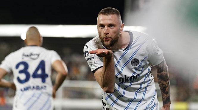 FENERBAHÇE, BEDAVAYA ALIYOR!