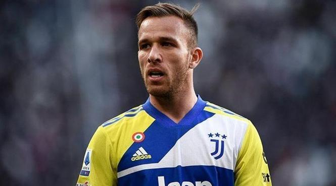 Trabzonspor, Arthur Melo'yu ikna etmeye çalışıyor