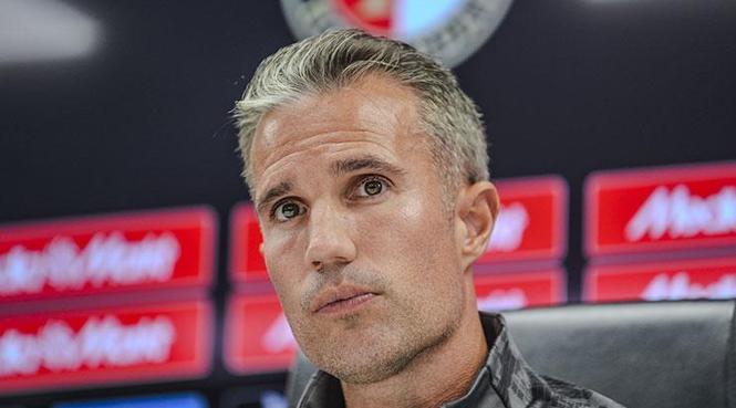 Feyenoord'un başında tanıdık bir isim