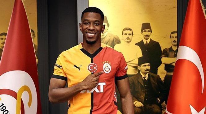 Galatasaray'da Cuesta ayrılıyor