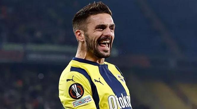 TADIC'TEN SÜRPRİZ İMZA