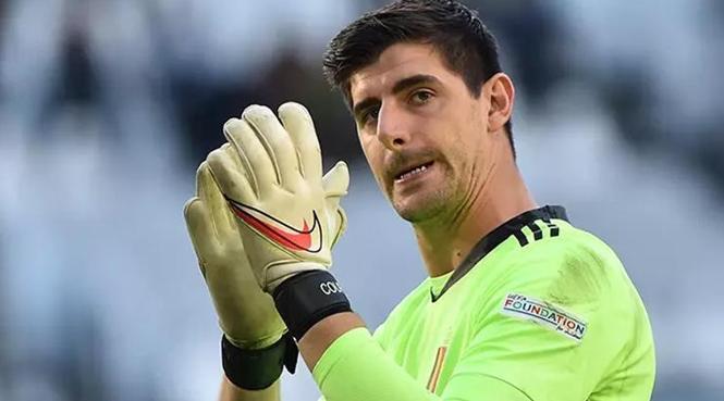 COURTOIS'TAN OLAY G.SARAY YANITI