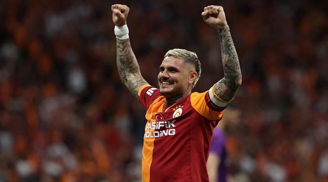 Icardi sahneye çıktı