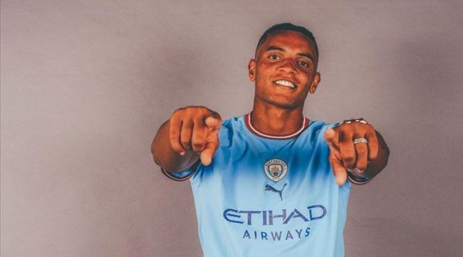 Akanji'den Galatasaray'a yeşil ışık 