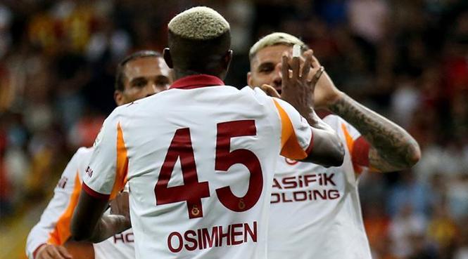 Osimhen sahnede!