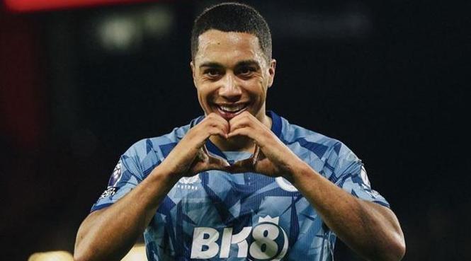 Fenerbahçe, Tielemans için Villa'nın kapısını çalacak