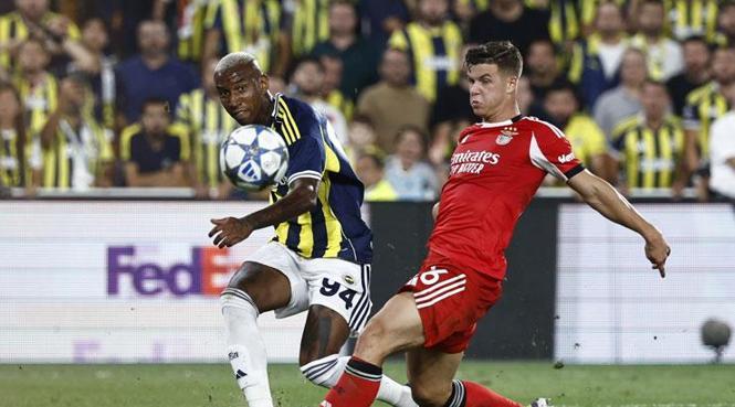 Benfica ile 8. resmi maç