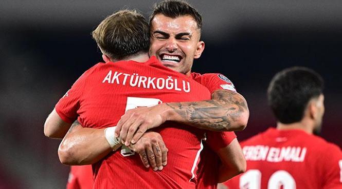 Kerem sahneye çıktı!