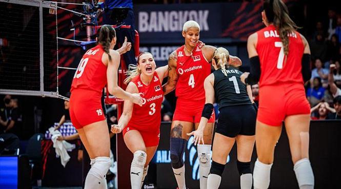 ÇEYREK FİNALDE ABD'Yİ ELEDİLER
