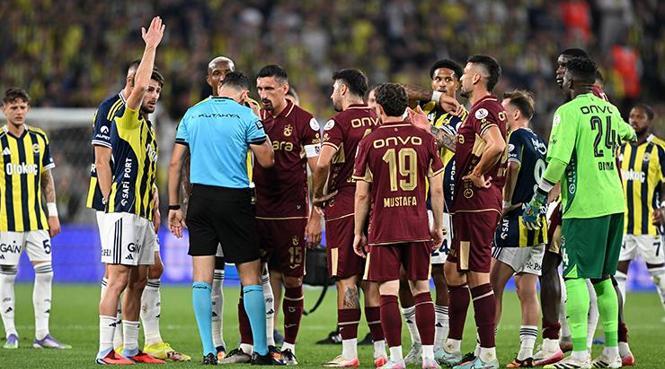 TRABZONSPOR GOLÜ BULDU ANCAK VAR'DAN DÖNDÜ