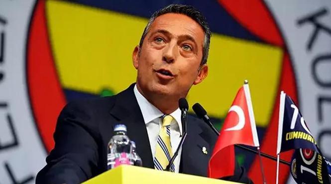 CANLI YAYINA ÇIKACAKLARINI AÇIKLADI