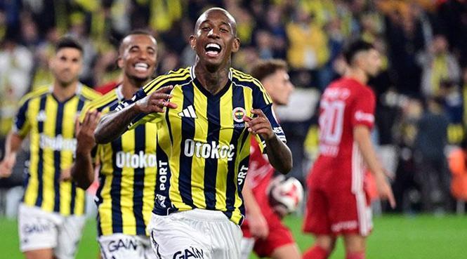 FENERBAHÇE ÖNE GEÇTİ!