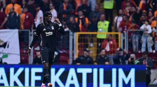 İLK GOL GELDİ!