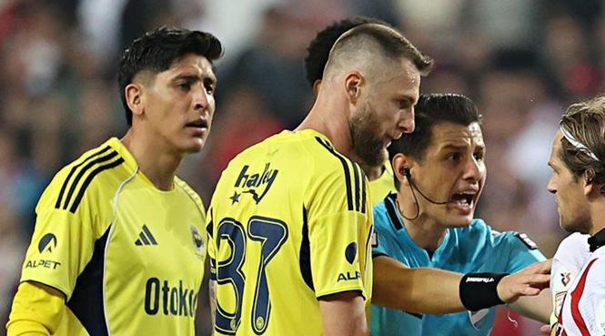 Skriniar gelecek maç cezalı duruma düştü