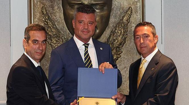 'ALİ KOÇ İLE ÇOK FARKLIYIZ'