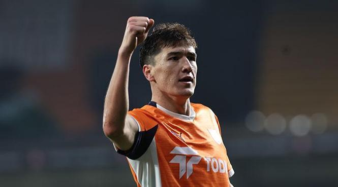 Shomurodov tekrar sahnede