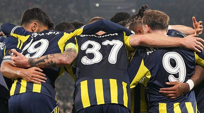 Fenerbahçe iki eksikle gitti