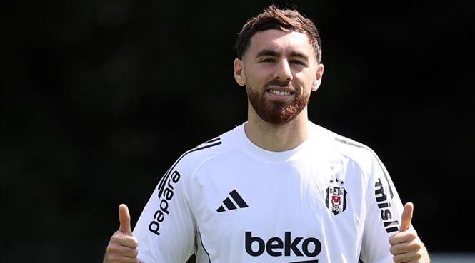 14 futbolcu ilk peşinde!