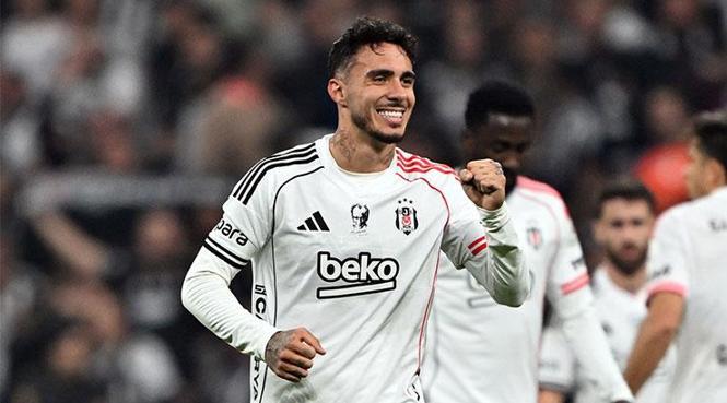 Beşiktaş derbide farkı ikiye çıkardı