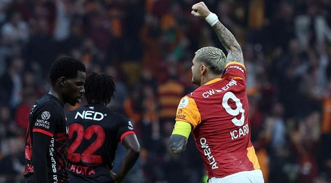 Galatasaray eşitliği yakaladı!
