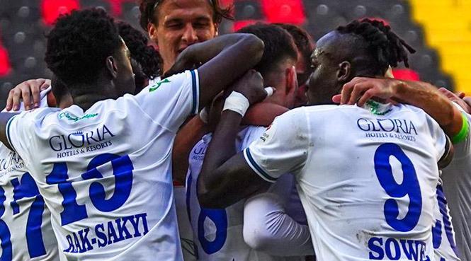 Ev sahibi yenilmiyor