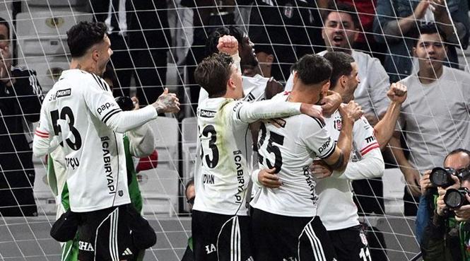 Beşiktaş öne geçti