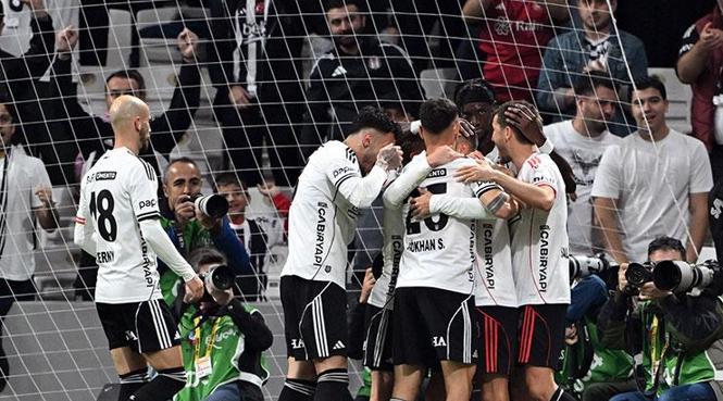 Rekabette Beşiktaş üstün