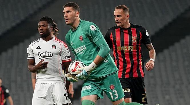 Maçın ilk gol pozisyonu