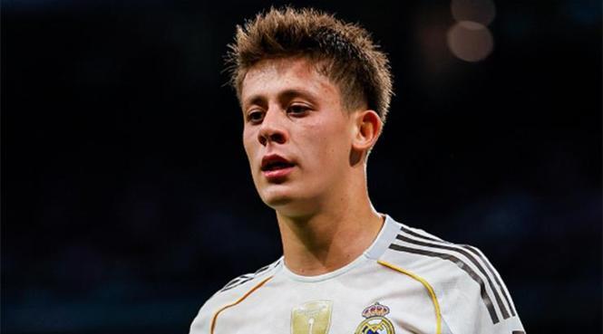 ARDA GÜLER İLK 11'DE Mİ? 