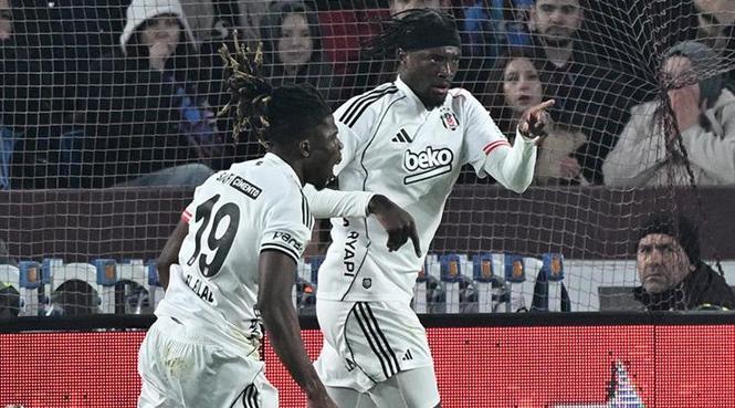 Beşiktaş öne geçti!