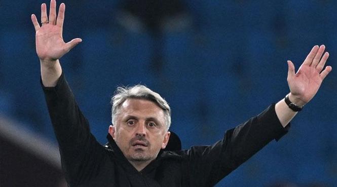 Orhan Ak: Çok ciddi bir süreçten geçiyoruz