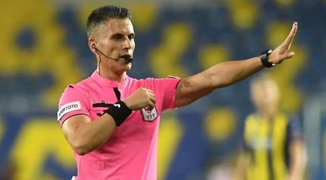 VAR hakemi belli oldu