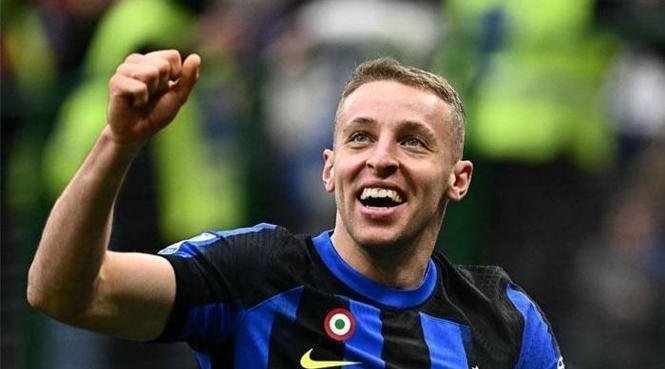 Fenerbahçe'de orta saha için en güçlü aday Frattesi