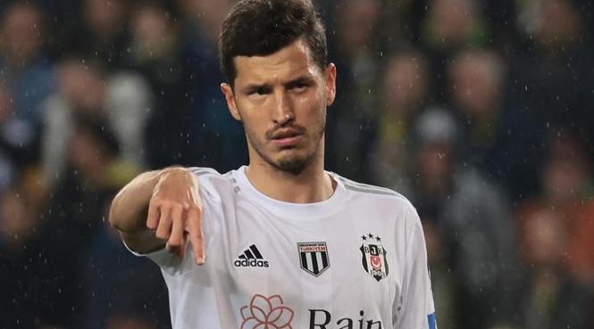 SELÇUK İNAN'IN İLK TRANSFER BEŞİKTAŞ'TAN