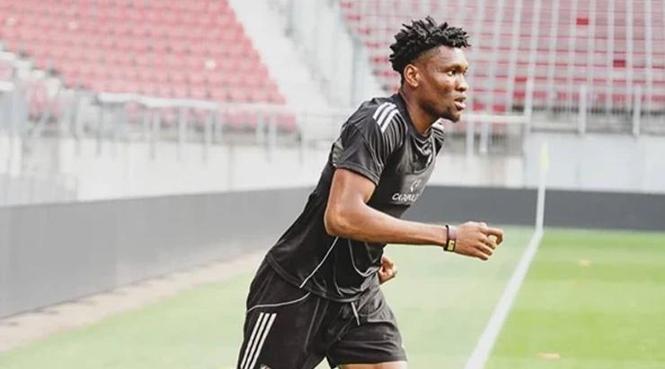 Trabzonspor'un hedefi Chibuike Nwaiwu