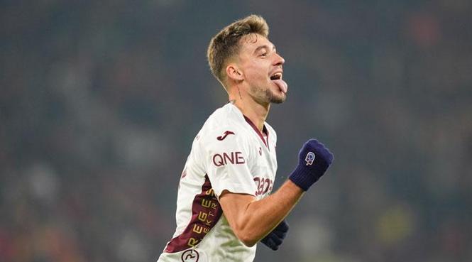 GÖZLER ERNEST MUÇI'DE