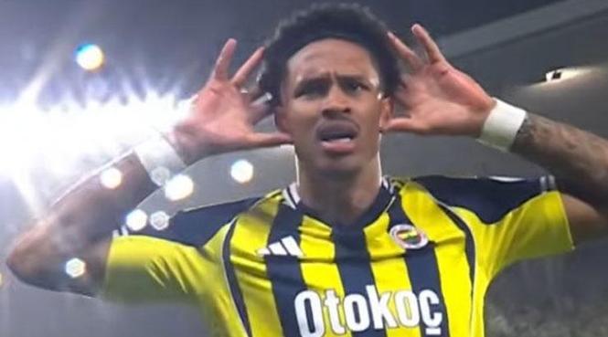 Fenerbahçe farkı 2'ye çıkardı
