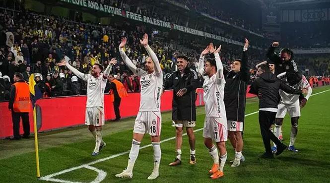 Beşiktaş 2'de 2 peşinde