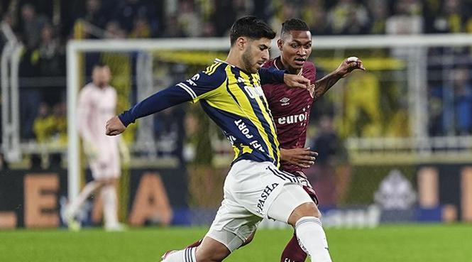 İLK YARI SONA ERDİ