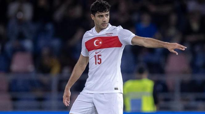 OZAN KABAK EZELİ RAKİBE DÖNÜYOR
