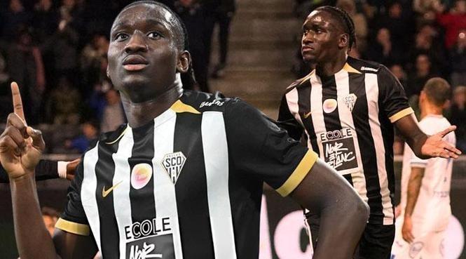 Fenerbahçe, yeni golcüsü Sidiki Cherif ile anlaştı